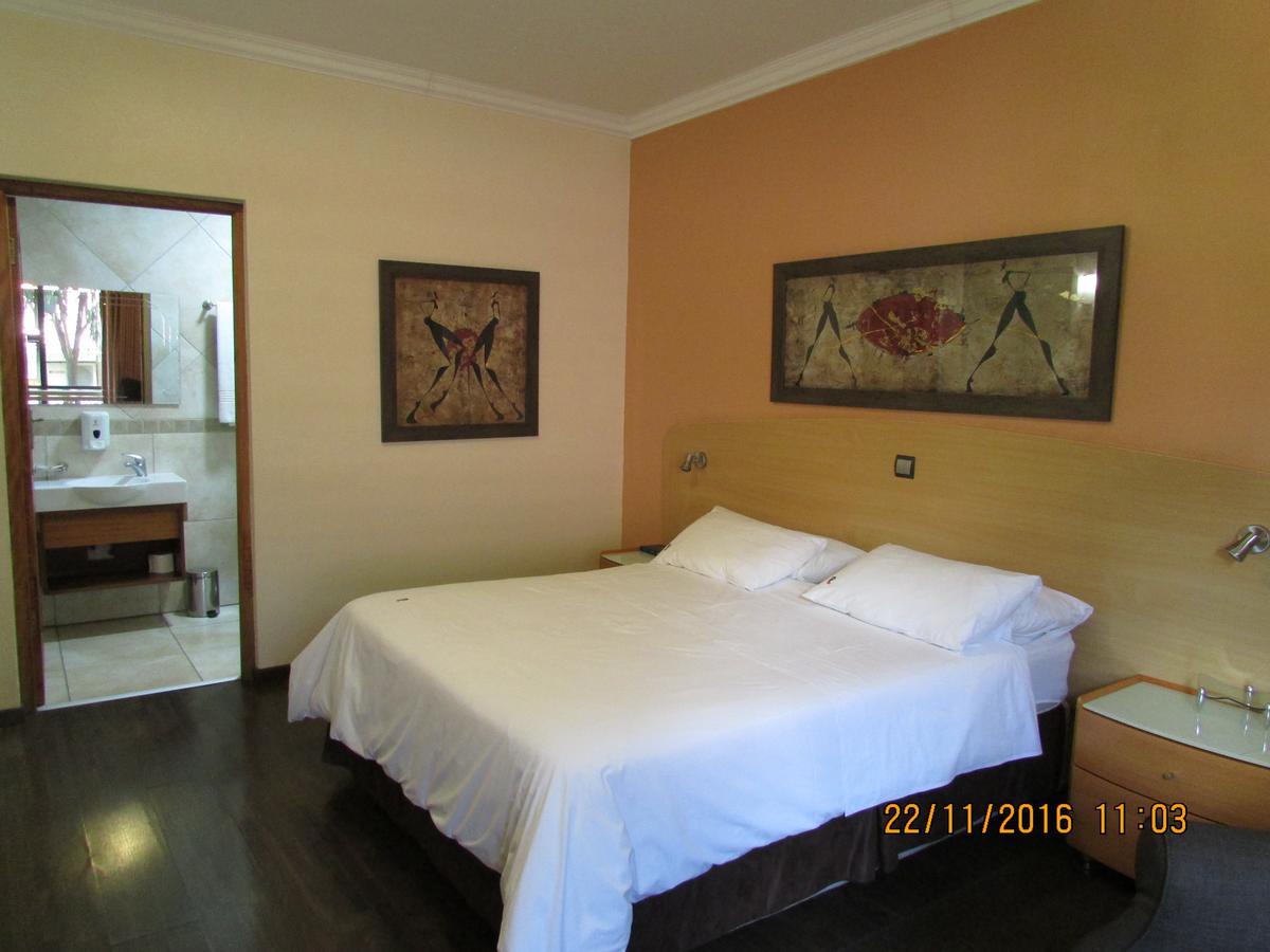 Europrime Boutique Hotel Боксбурґ Екстер'єр фото