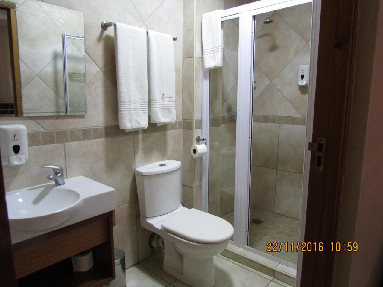 Europrime Boutique Hotel Боксбурґ Екстер'єр фото