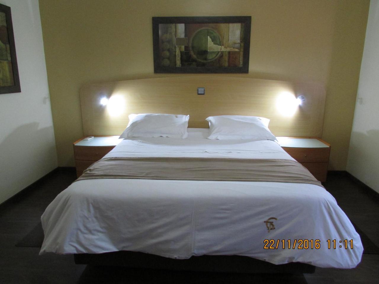 Europrime Boutique Hotel Боксбурґ Екстер'єр фото