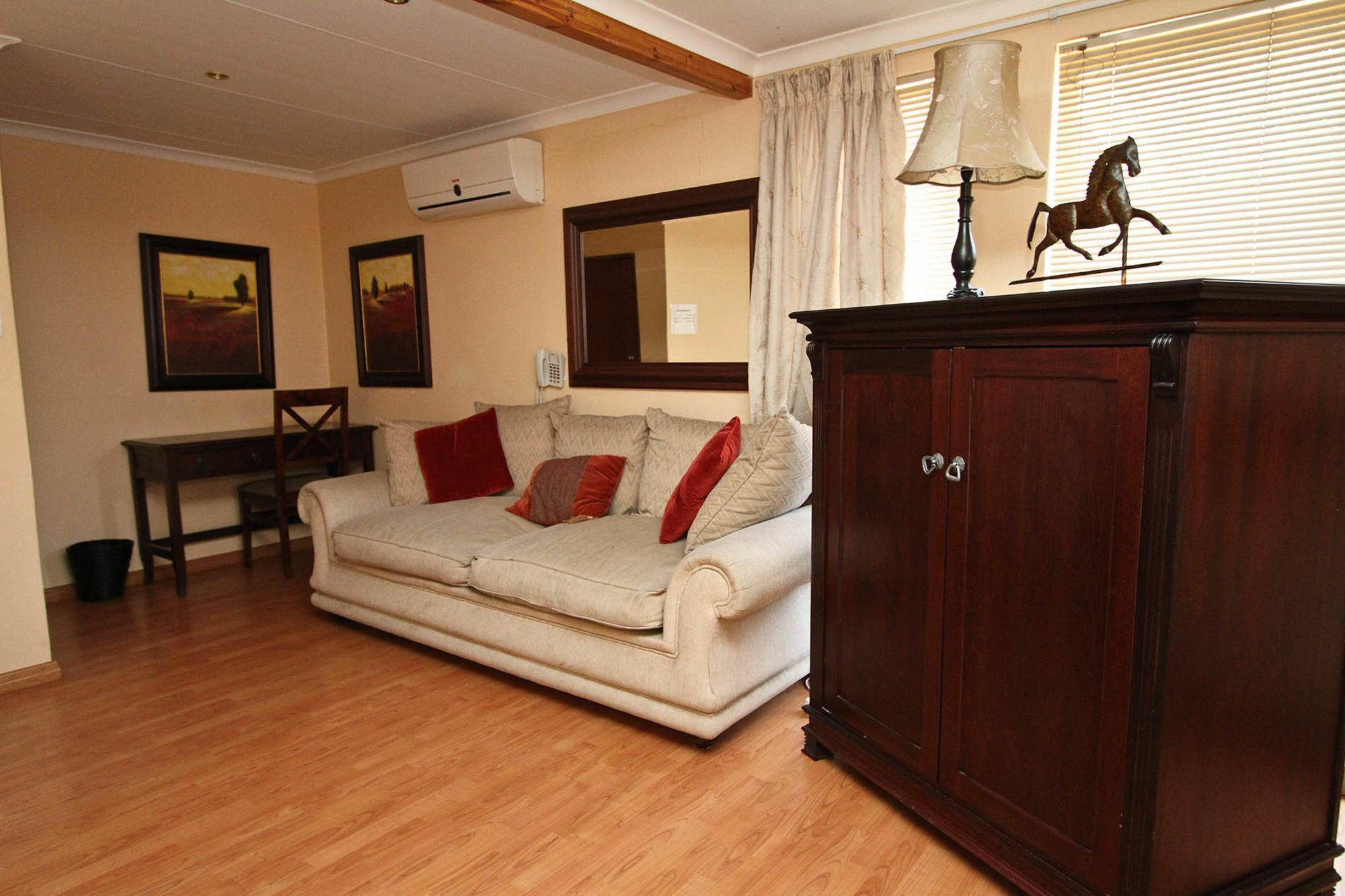 Europrime Boutique Hotel Боксбурґ Екстер'єр фото